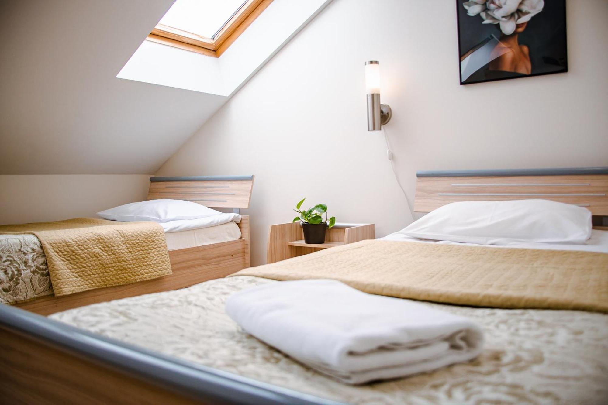 Hotel Pas Katina Panevezys Ngoại thất bức ảnh