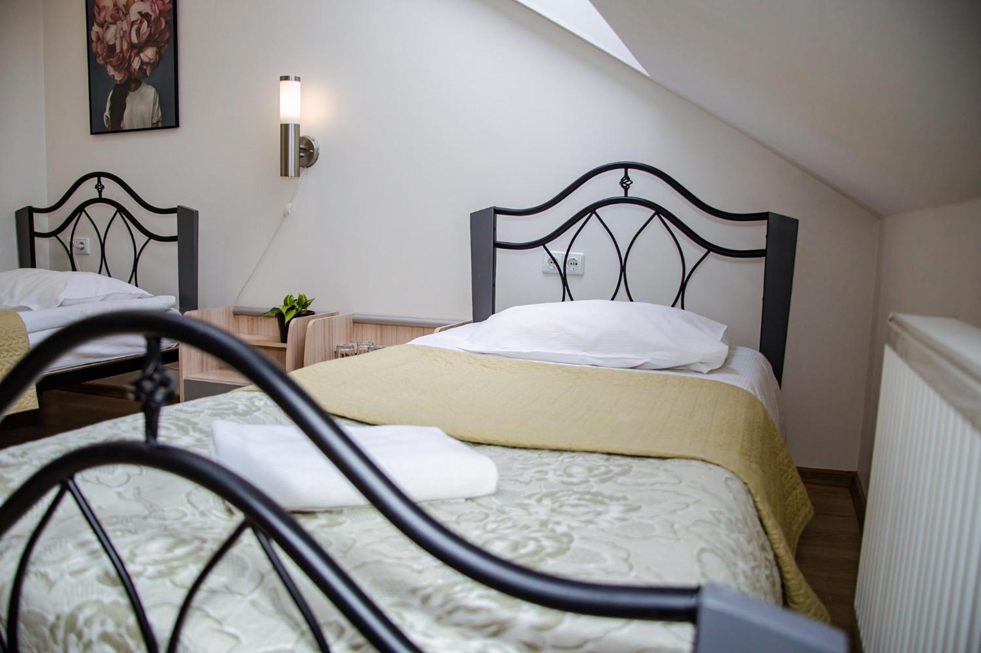 Hotel Pas Katina Panevezys Ngoại thất bức ảnh