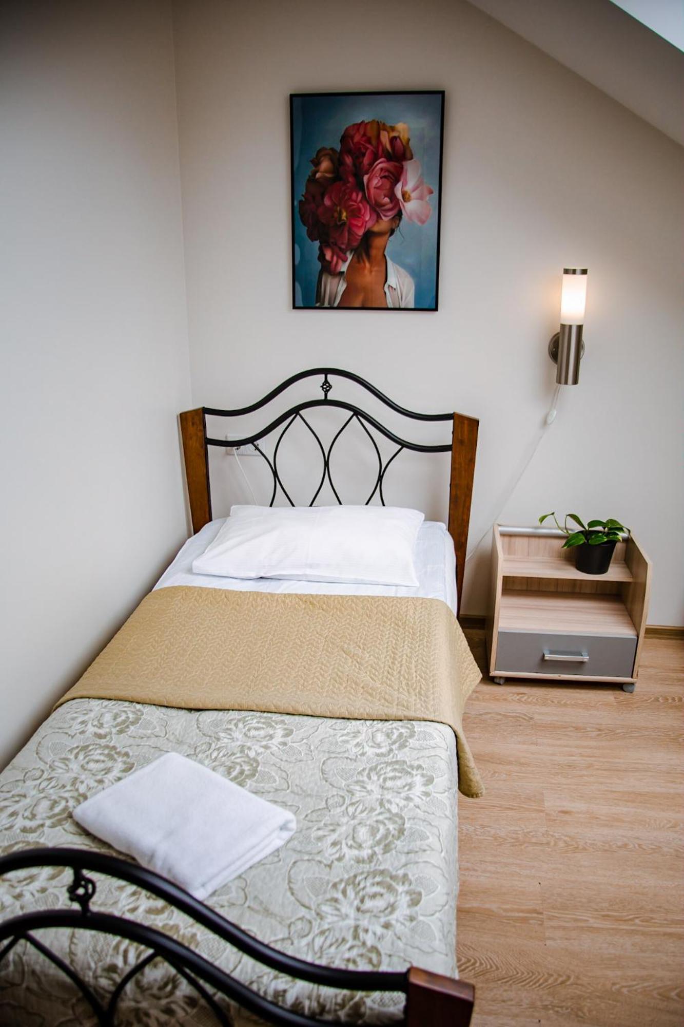 Hotel Pas Katina Panevezys Ngoại thất bức ảnh