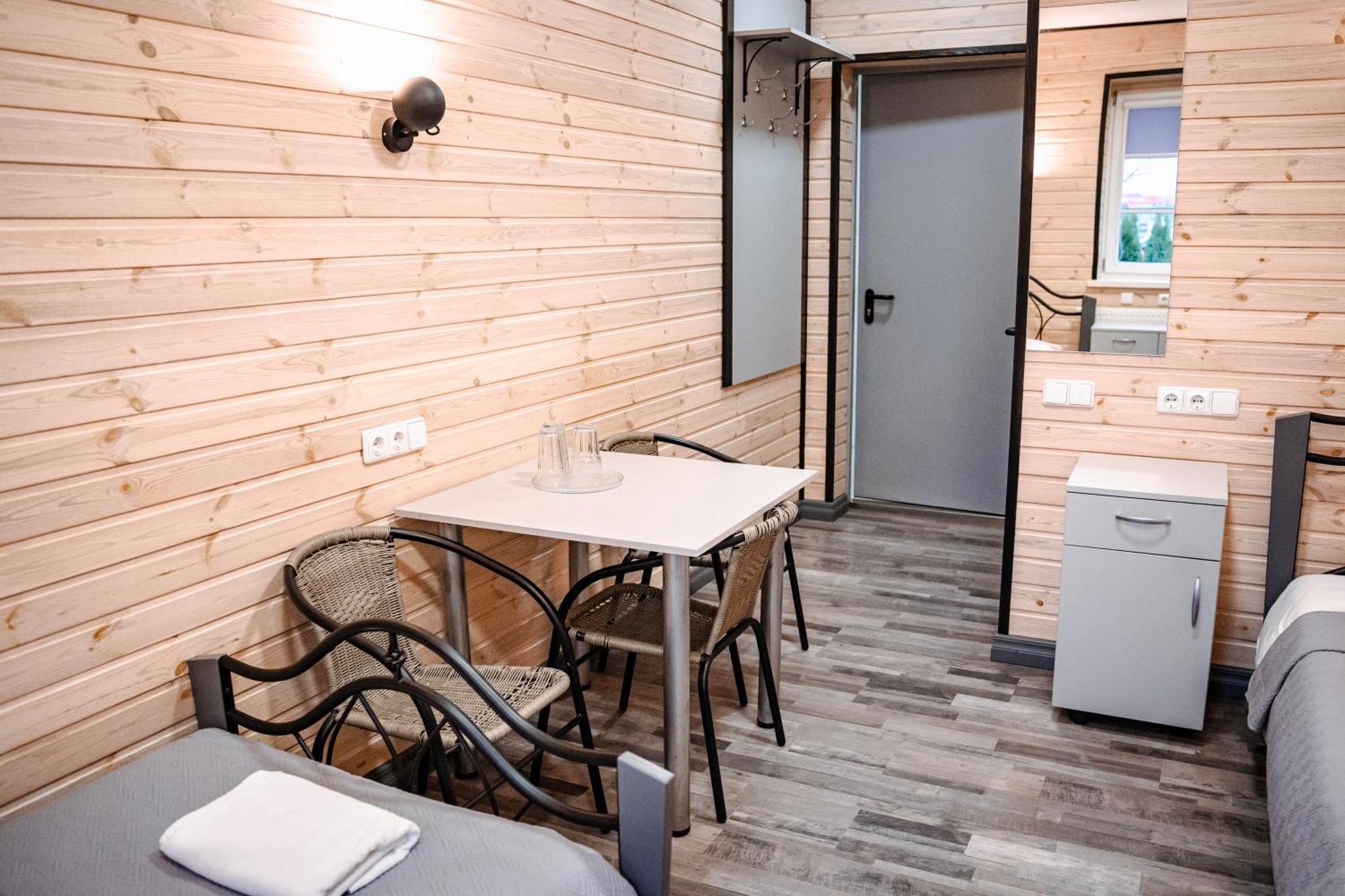 Hotel Pas Katina Panevezys Ngoại thất bức ảnh